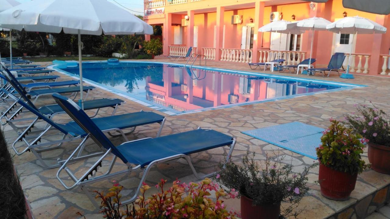 Elena Pool Lejlighedshotel Agios Georgios  Eksteriør billede