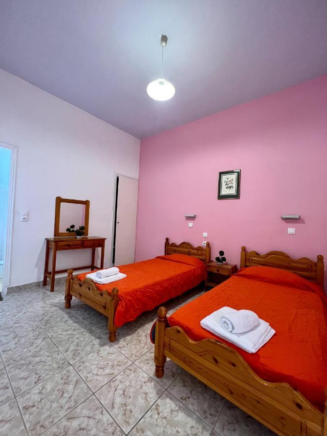 Elena Pool Lejlighedshotel Agios Georgios  Eksteriør billede