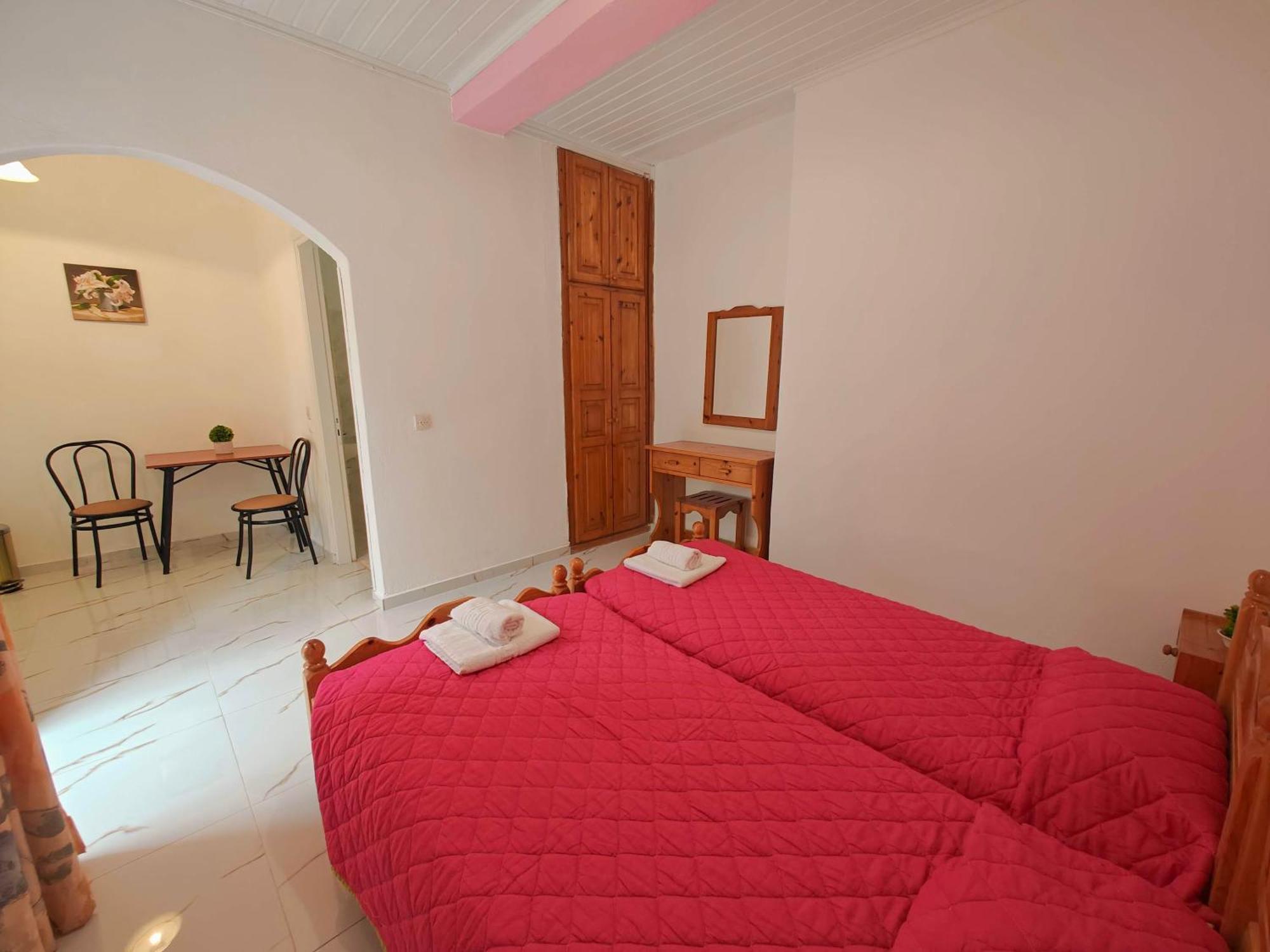 Elena Pool Lejlighedshotel Agios Georgios  Eksteriør billede