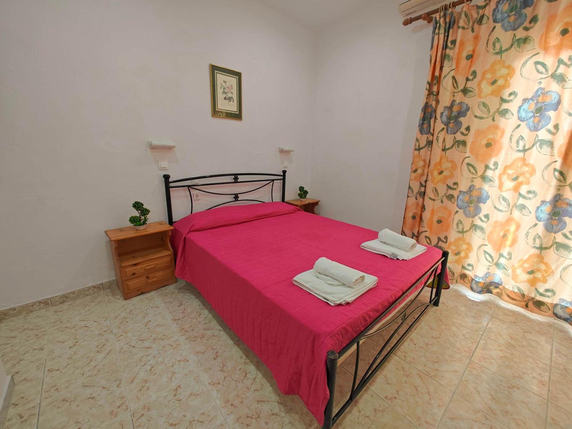 Elena Pool Lejlighedshotel Agios Georgios  Eksteriør billede